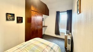 Photo 6- click for photo gallery